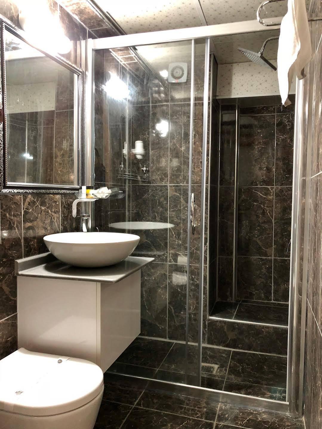 Hotel Fuat Wan Zewnętrze zdjęcie