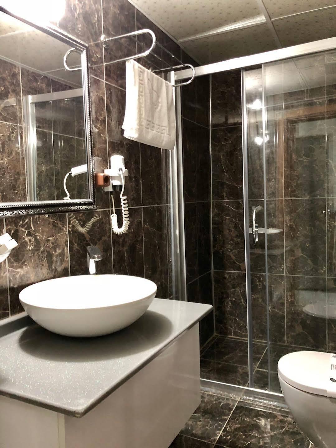 Hotel Fuat Wan Zewnętrze zdjęcie