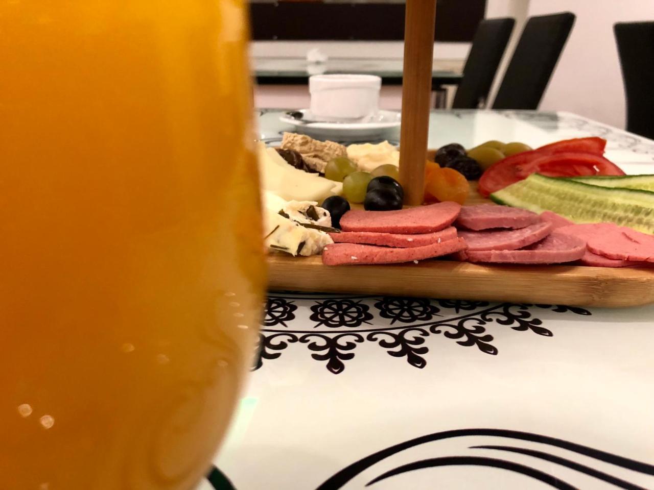 Hotel Fuat Wan Zewnętrze zdjęcie