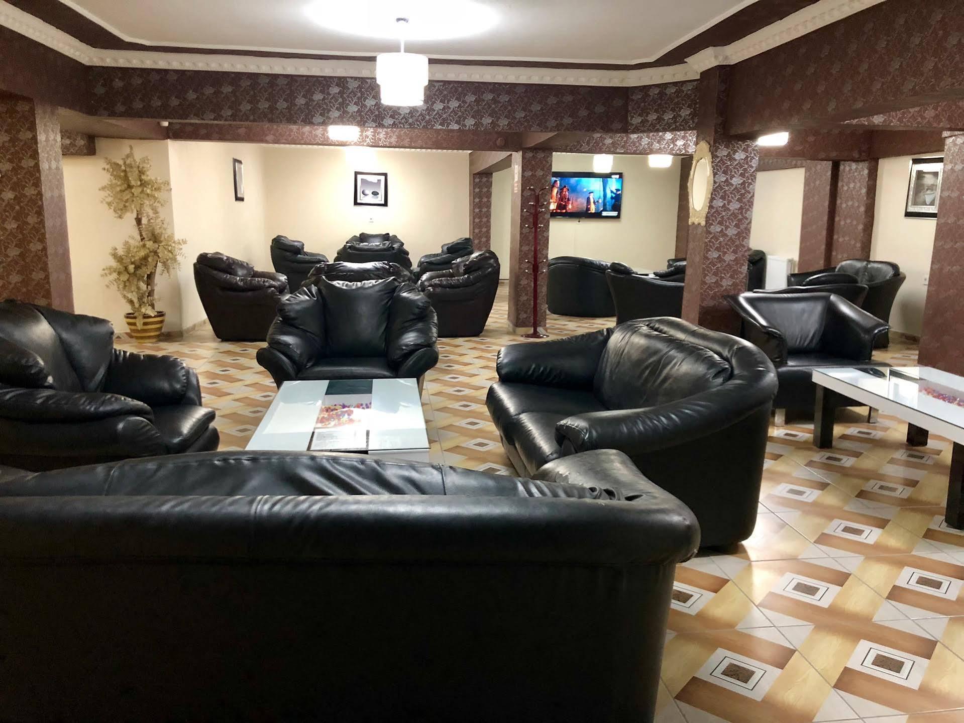 Hotel Fuat Wan Zewnętrze zdjęcie